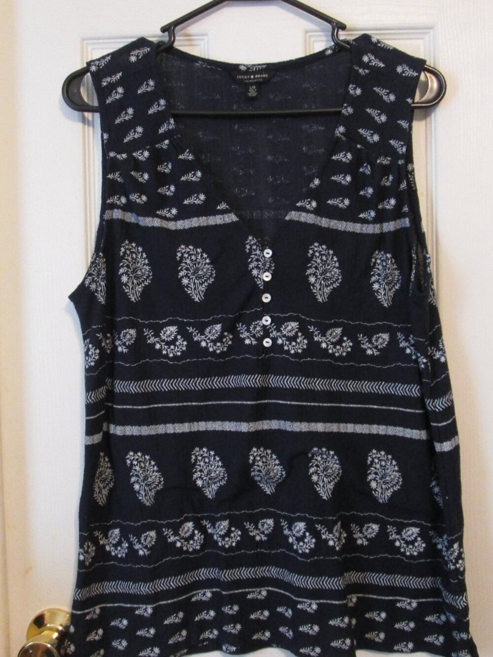 Lucky Brand Women's Bohemian Navy/White Sleeveless Top size Large